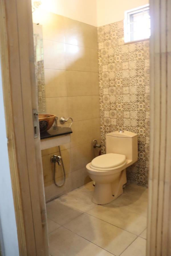 N N Guests Palace Islamabad Ngoại thất bức ảnh